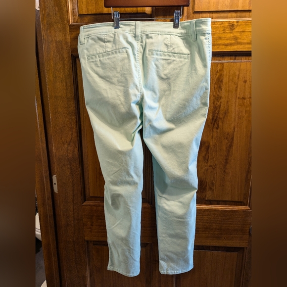 Mid Rise Skinny Cuffed Pant - Picture 2 of 6